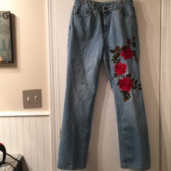 Newport News Denim - Mom Jeans! Newport News Jeanogy collection